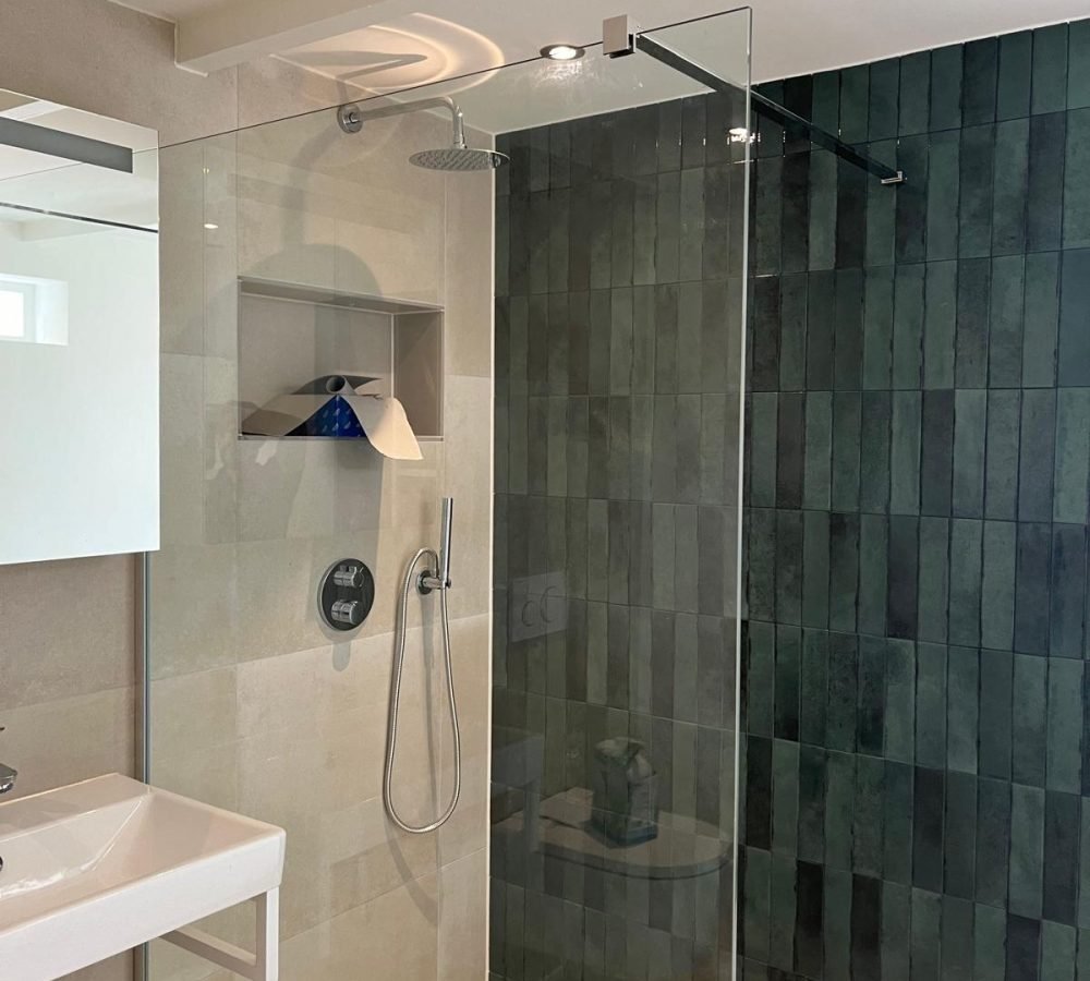 WhatsApp Image 2025-05-24 at 23.00.33